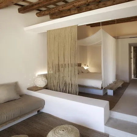Es Raco D'arta Hotel